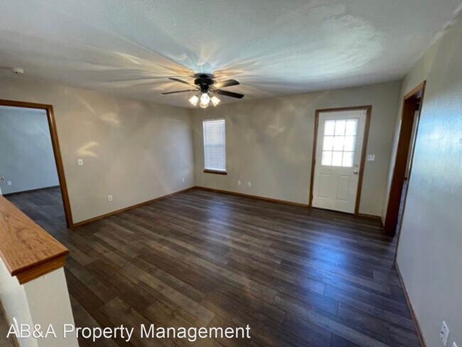 Building Photo - 3 br, 2 bath House - 1308 Covey
