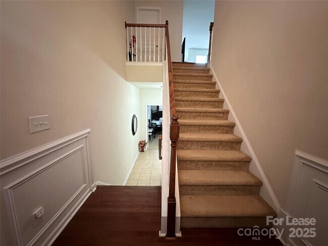 Foto del edificio - 835 Skybrook Falls Dr