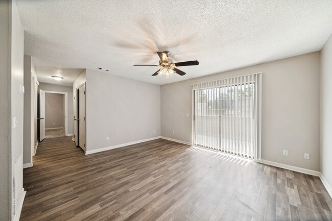 Foto del edificio - Auburn Flats