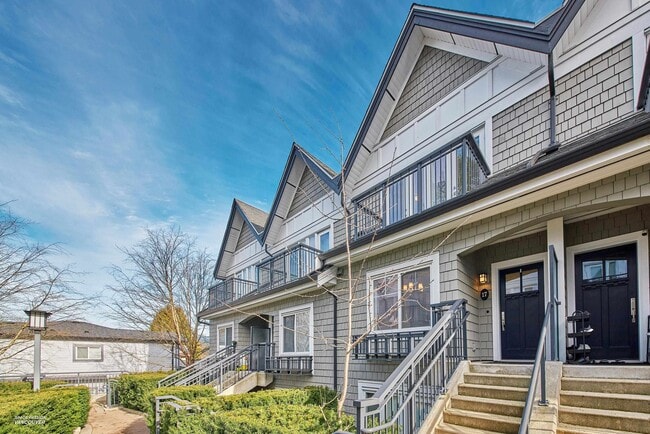 Building Photo - 5655 Chaffey Av