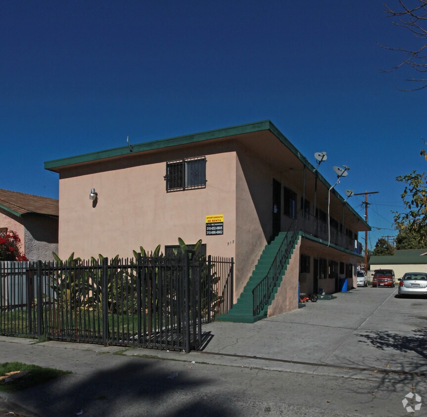 Primary Photo - 513 E 23rd St