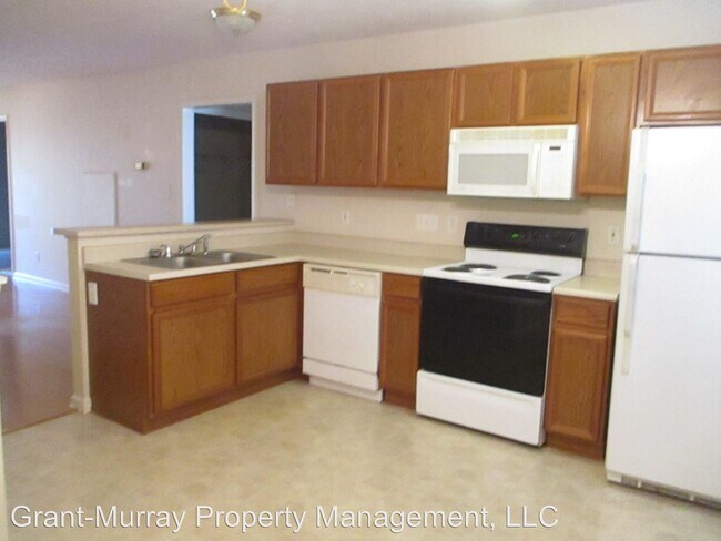 Building Photo - 301-307 Hinsdale Ave