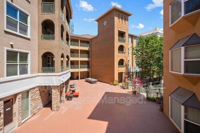 Foto del edificio - 1445 Fruitdale Ave