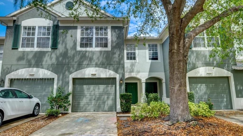 Foto principal - 8324 72nd St E