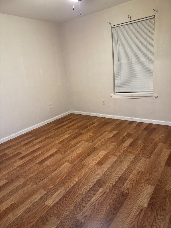 Foto del edificio - 521 Lee Dr