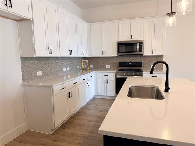 Foto del edificio - 1308 Arkansas Spgs St