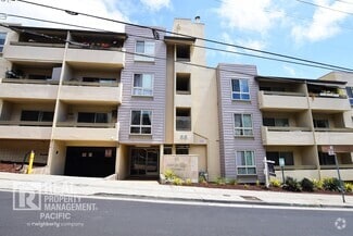 Building Photo - 66 Fairmount Ave