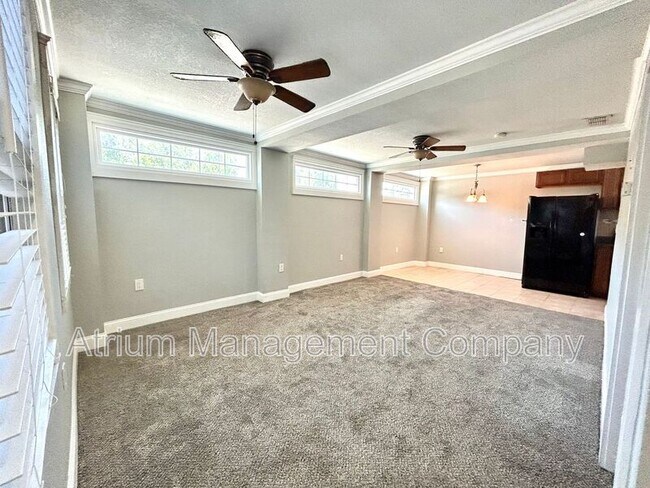 Foto del edificio - 5309 Seminole Ave