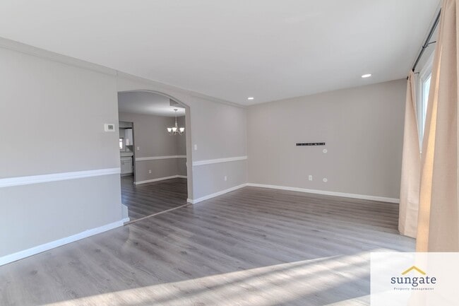 Foto del edificio - 4254 Cayuga Rd