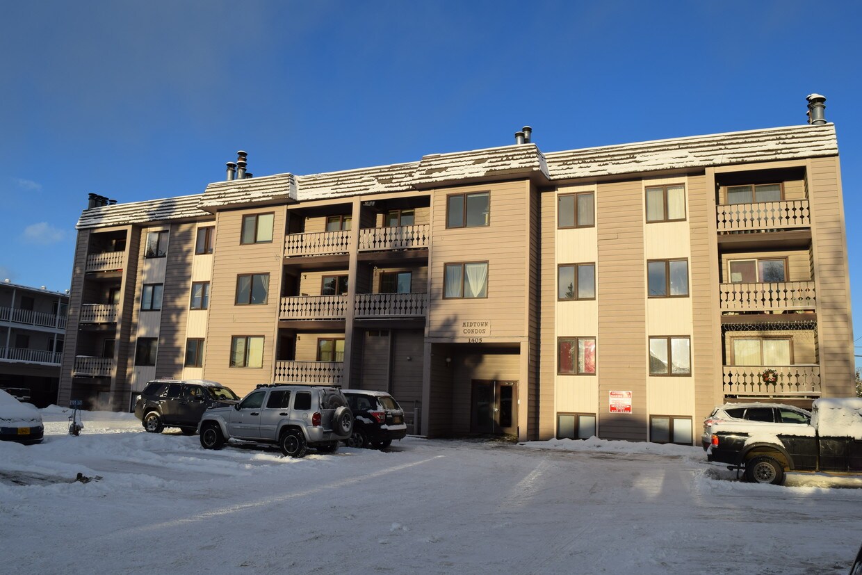 Primary Photo - 1405 W 27th Ave