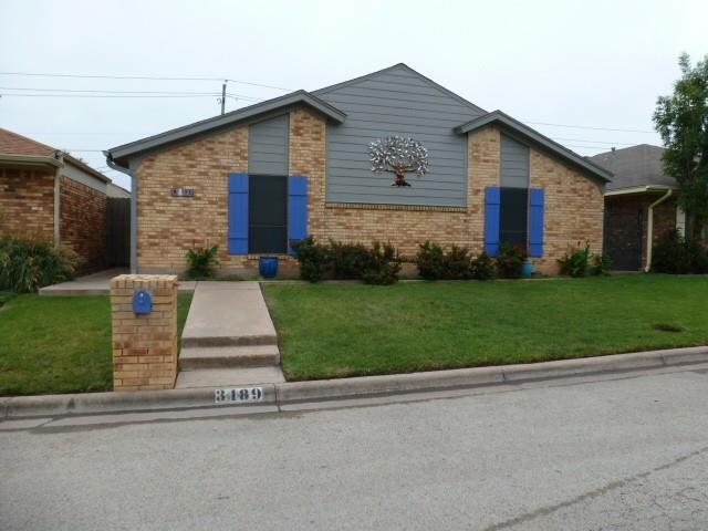 Primary Photo - 3189 Chimney Cir
