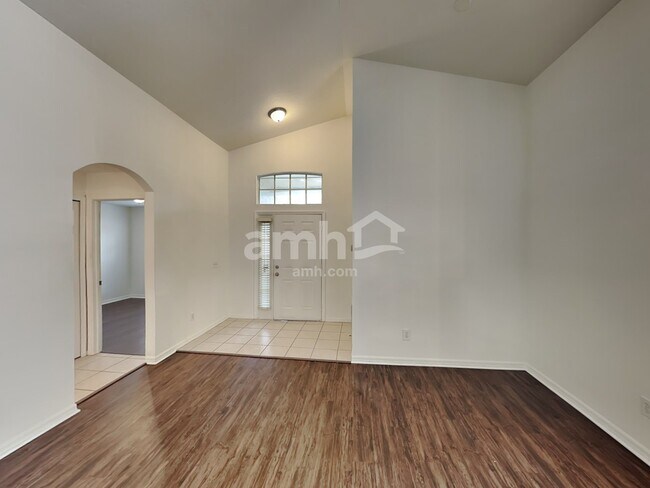 Building Photo - 15004 Shaw Road