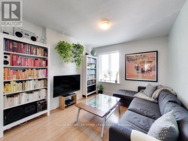 Building Photo - 4 Stonehouse Crescent