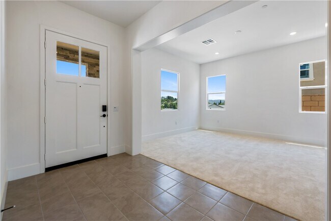 Foto del edificio - 4851 Rideline Road