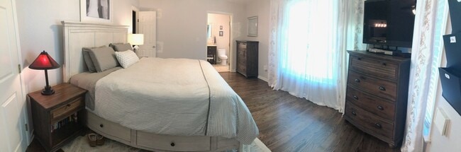 Fotografía del edificio - 1605 Elizabeth Blvd