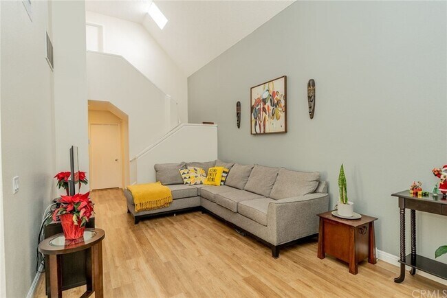 Foto del edificio - 14515 Woodland Dr