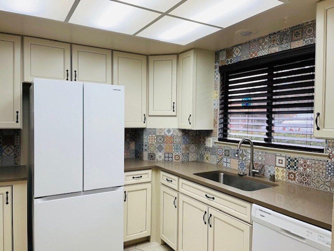 Foto principal - 3 br, 2 bath House - 5581 Rubion Circle