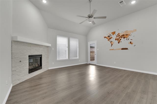 Foto del edificio - 2514 Vera Wy