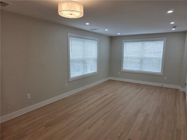 Foto del edificio - 29 Dunford St