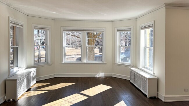 Foto del edificio - 1406 W Thorndale Ave