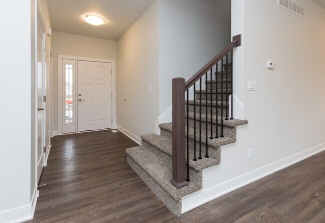 Foto del edificio - 1506 Bennetts Way NW