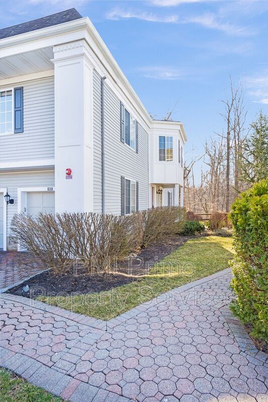 153 Riveredge Dr, Chatham Township, NJ 07928 Condo for Rent in