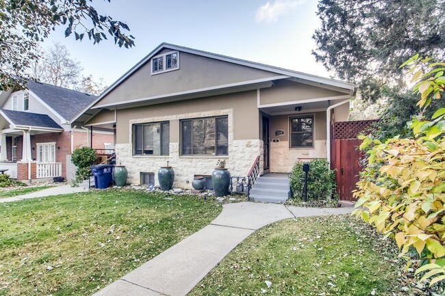 Congress Park Beautiful and Spacious Duple... - Congress Park Beautiful and Spacious Duple... House
