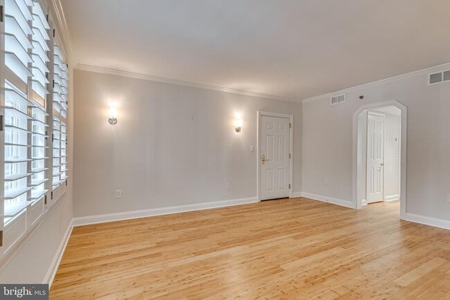 Foto del edificio - 610 Bashford Ln