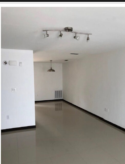 Foto del edificio - 2550 Weslaco Rd