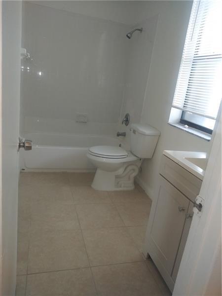 Building Photo - 4100 Riverside Dr