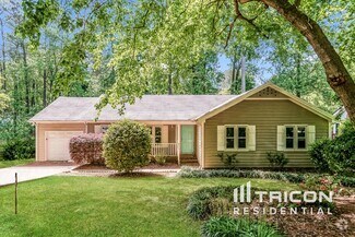 Building Photo - 2309 Pastille Ln
