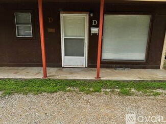Building Photo - 3104 Harrison St