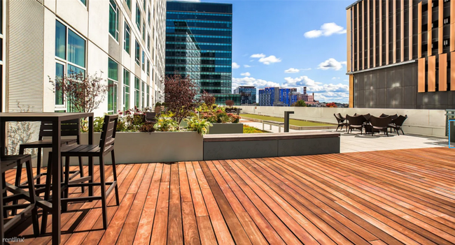 Foto del edificio - 503 Congress St