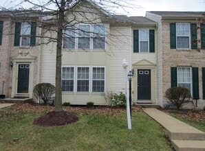 Building Photo - 188 Blue Grass Cir
