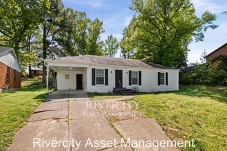Building Photo - 3129 Curzon Ave