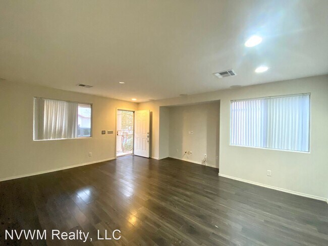 3 br, 3 bath House - 10662 Pueblo Springs St photo'