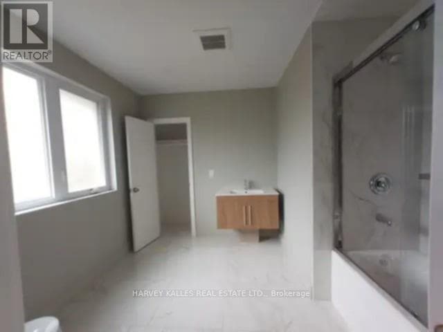 Building Photo - 32 Santa Barbara Rd