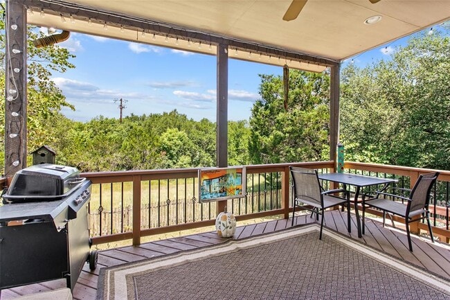 Building Photo - 5950 Mesa Verde Cir