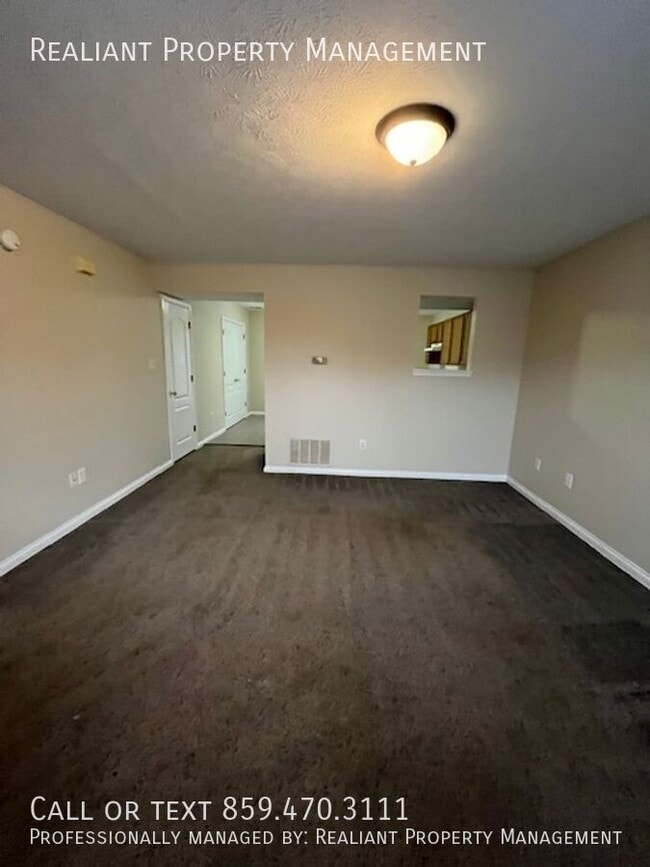 Photo - 235 John Sutherland Dr House