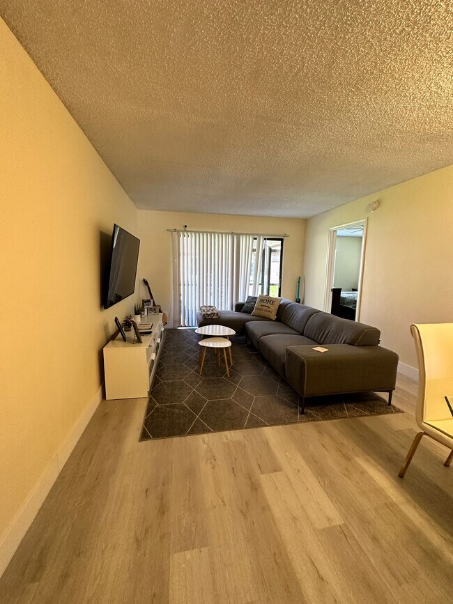 Photo - 3350 Jaywood Ter Apartment