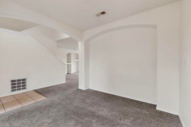 Building Photo - 8155 Ventana Azul Ave NW