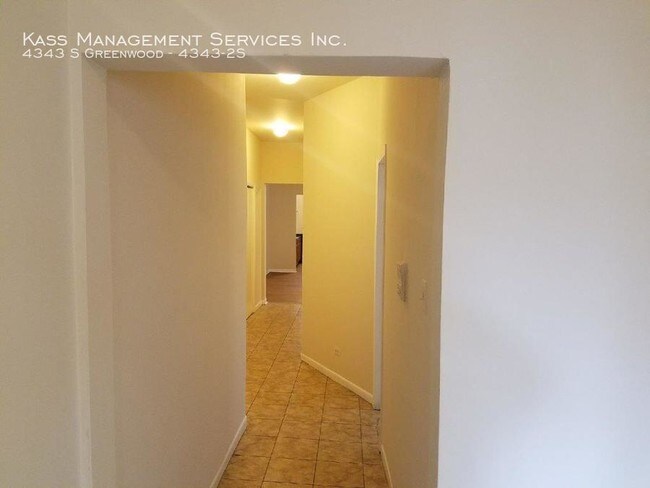 Foto del edificio - 4343 S Greenwood Ave