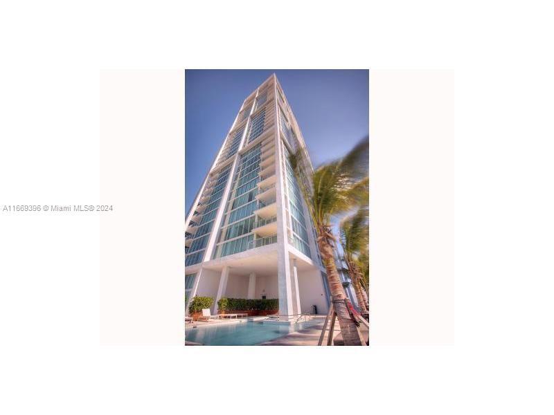 Primary Photo - 1040 Biscayne Blvd