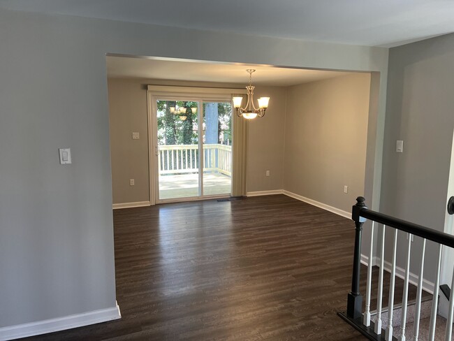 Building Photo - 3620 King Dr