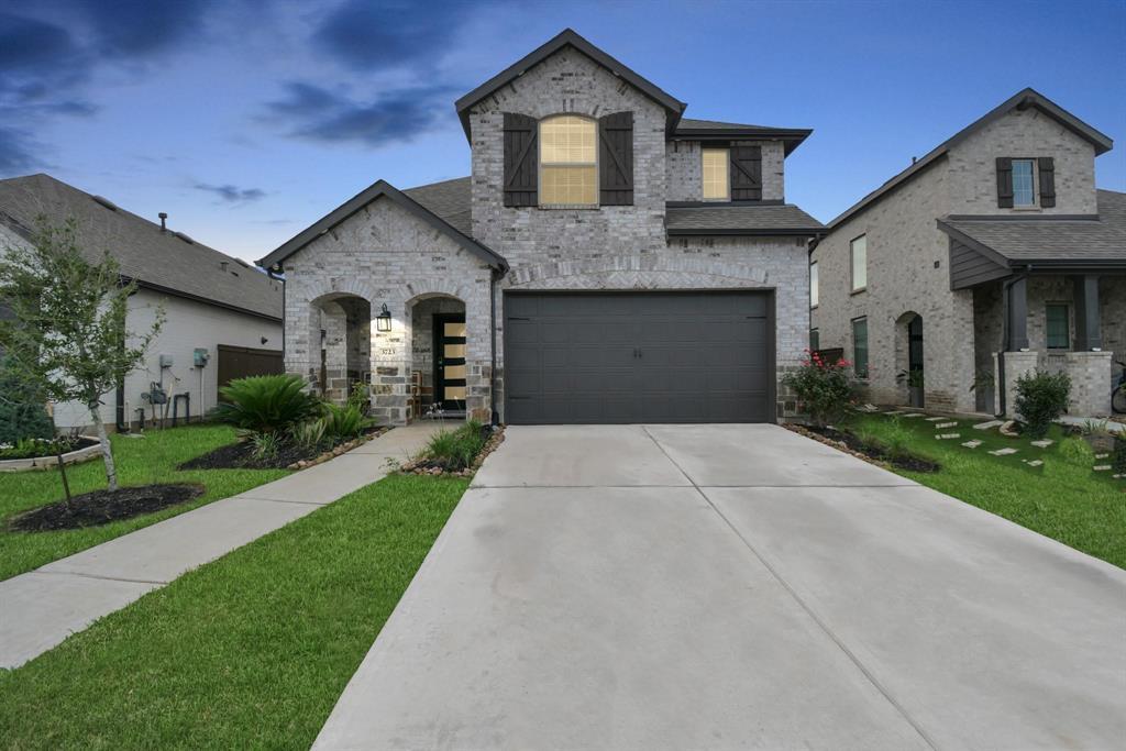 Primary Photo - 3723 Handel Dr