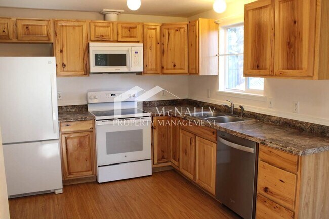 Foto del edificio - 3 Bedroom Port Orchard Rambler on a Cul-de-Sac