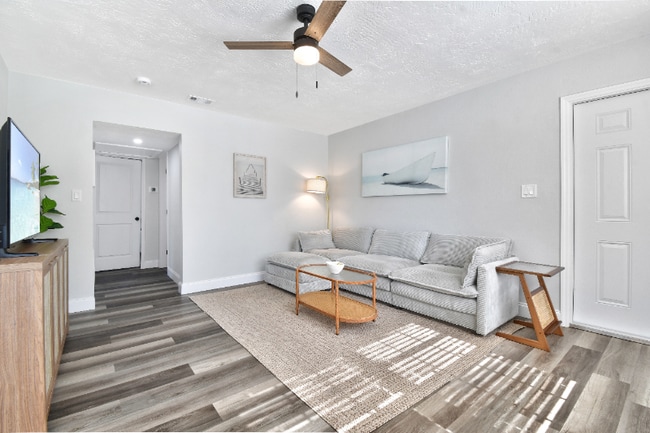 Building Photo - 7335 10th Ave N