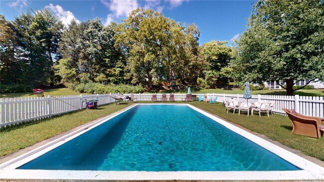 Building Photo - 3 Old Croton Falls Rd