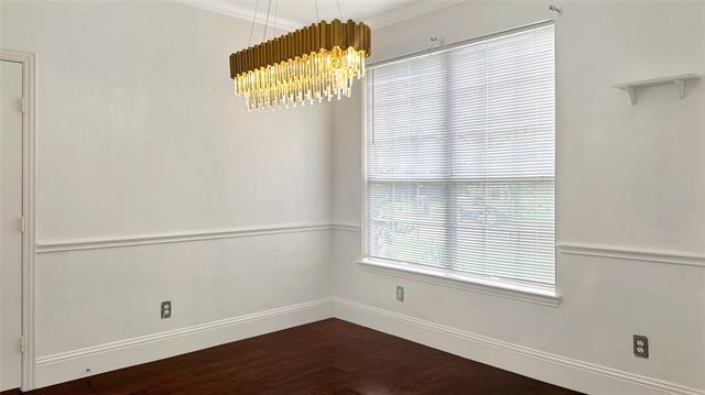 Foto del edificio - 7848 Ravens Cliff Dr