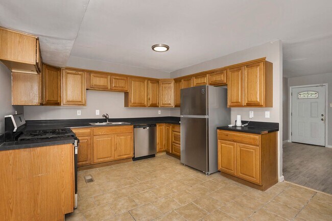 Foto del edificio - 215 Midlothian Rd